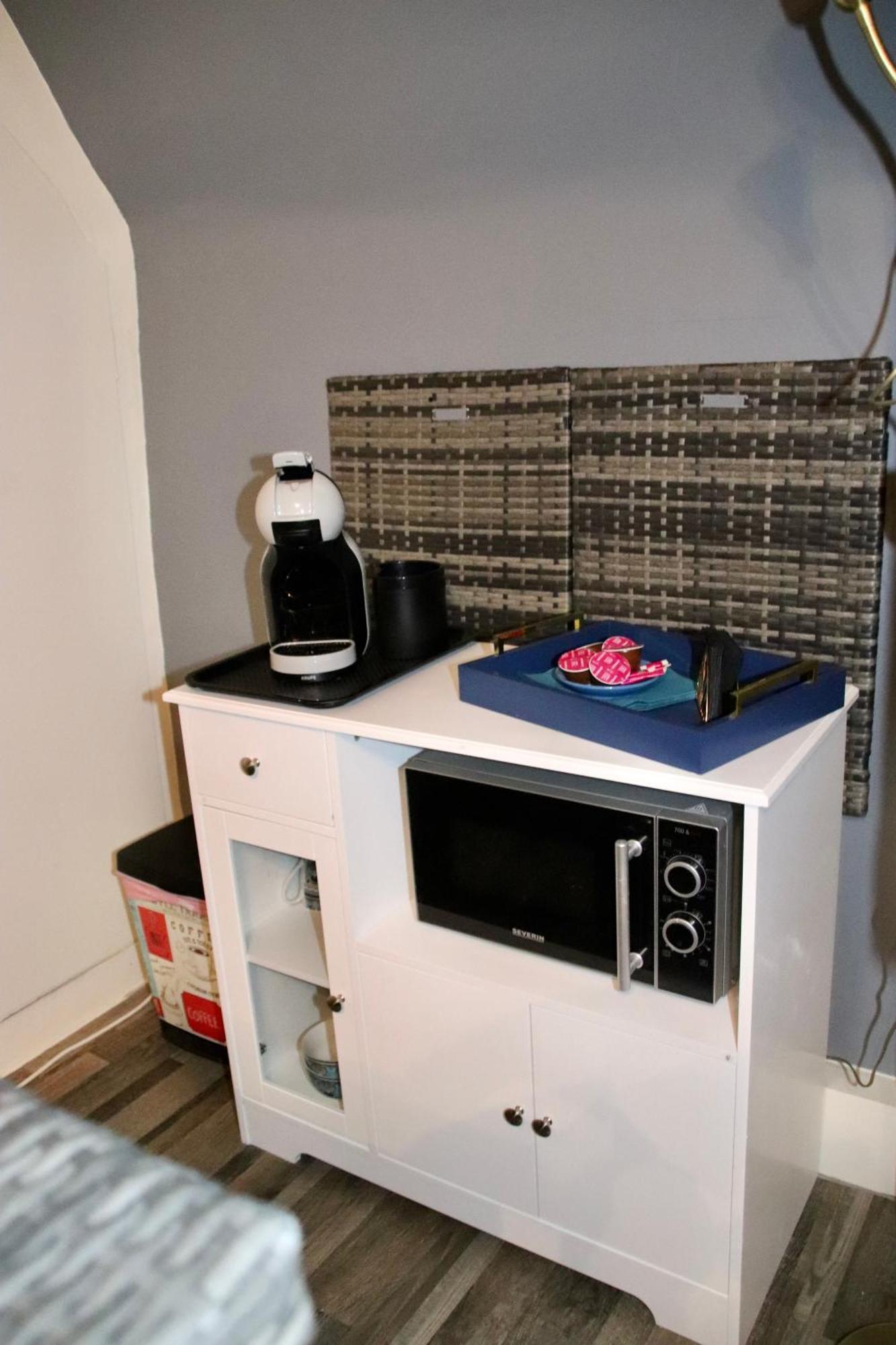 Duplex Au 2Eme Et De Notre Maison -Acces Au Jardin-Smart Tv-Streaming-Wifi Le Mans Exterior photo